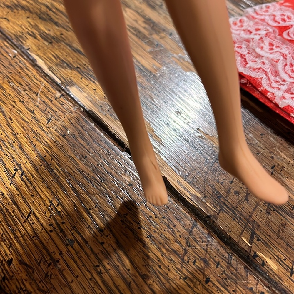Three vintage Barbies with three vintage dresses - Picture 5 of 7